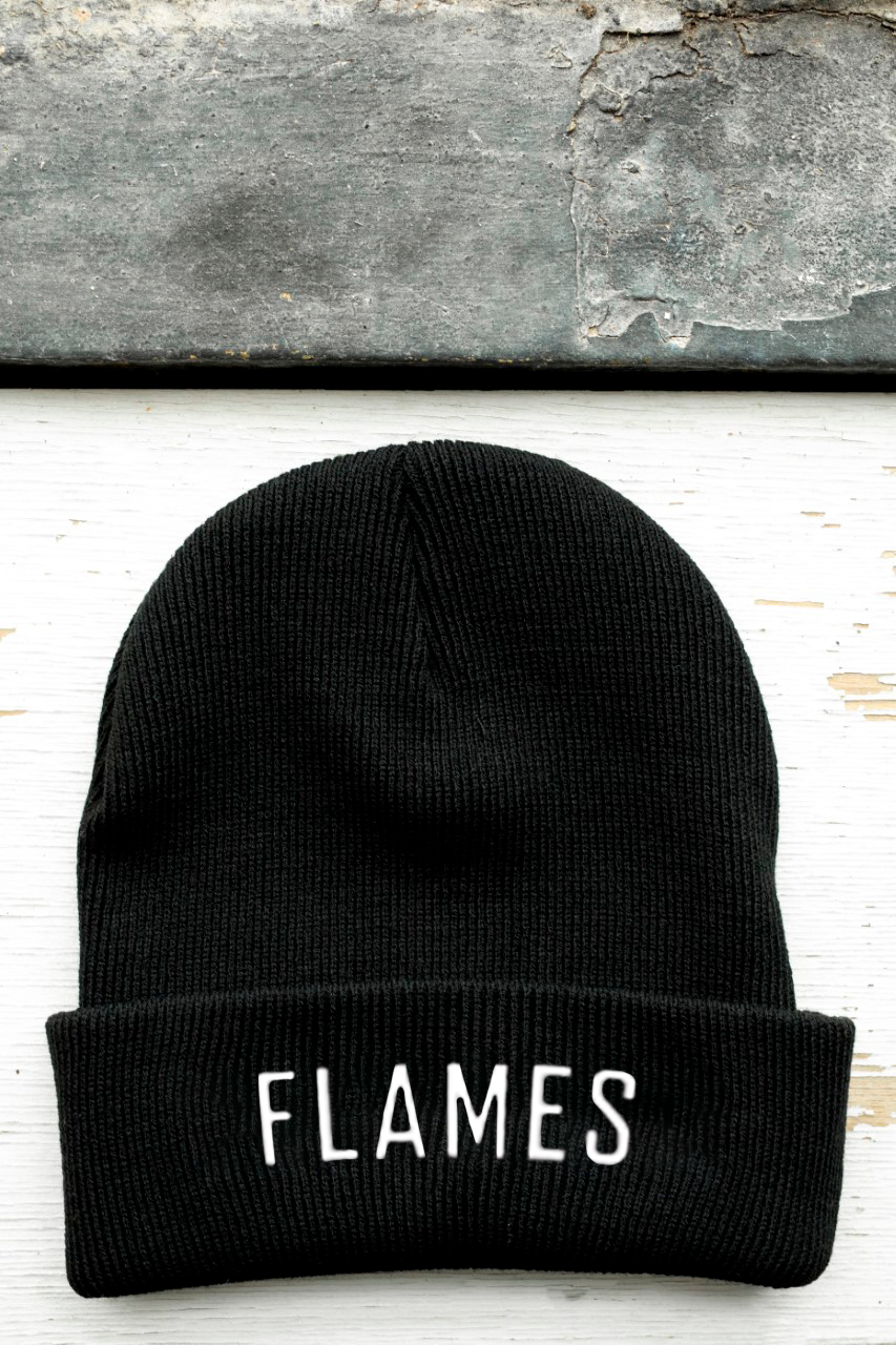 Flames Ladies Line Change Toque