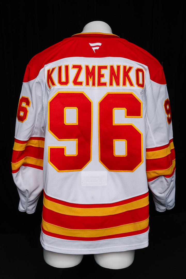24-25 GWJ Kuzmenko Away 4