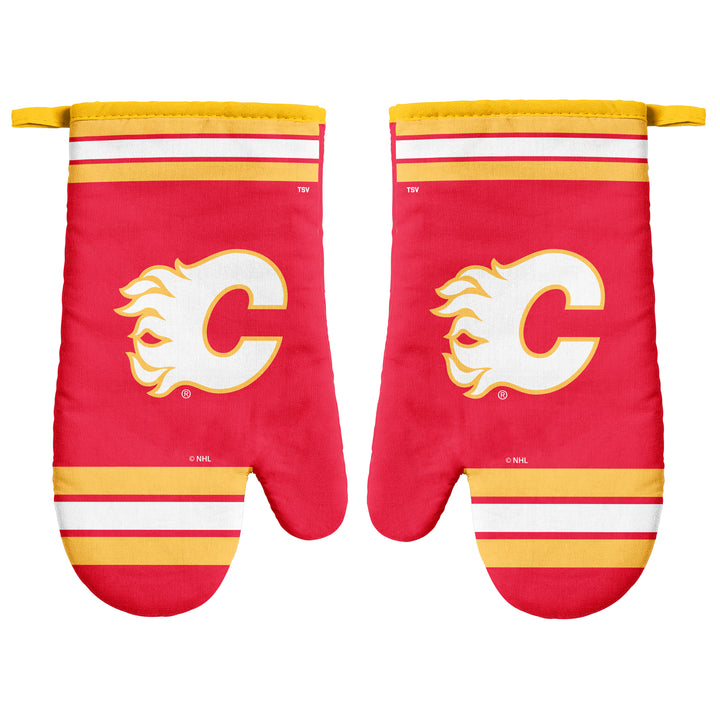 Flames Oven Mitt Set