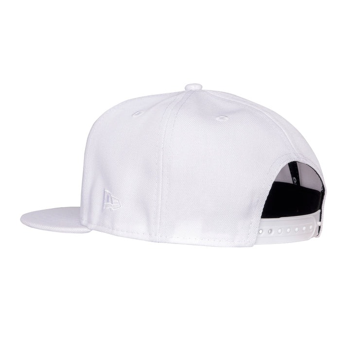 Flames New Era Core TripleWHT 950 Cap