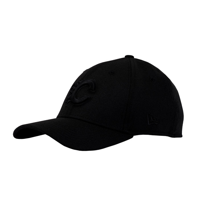 Flames New Era Core 3930 Stretch Triple Black Cap